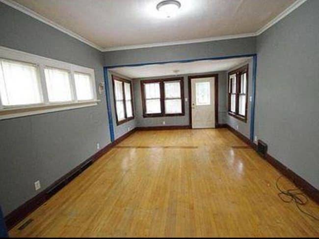 Photo - 510 7th Ave S