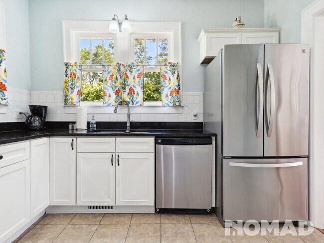 Photo - 3 Bedroom Single Family Home in Savannah