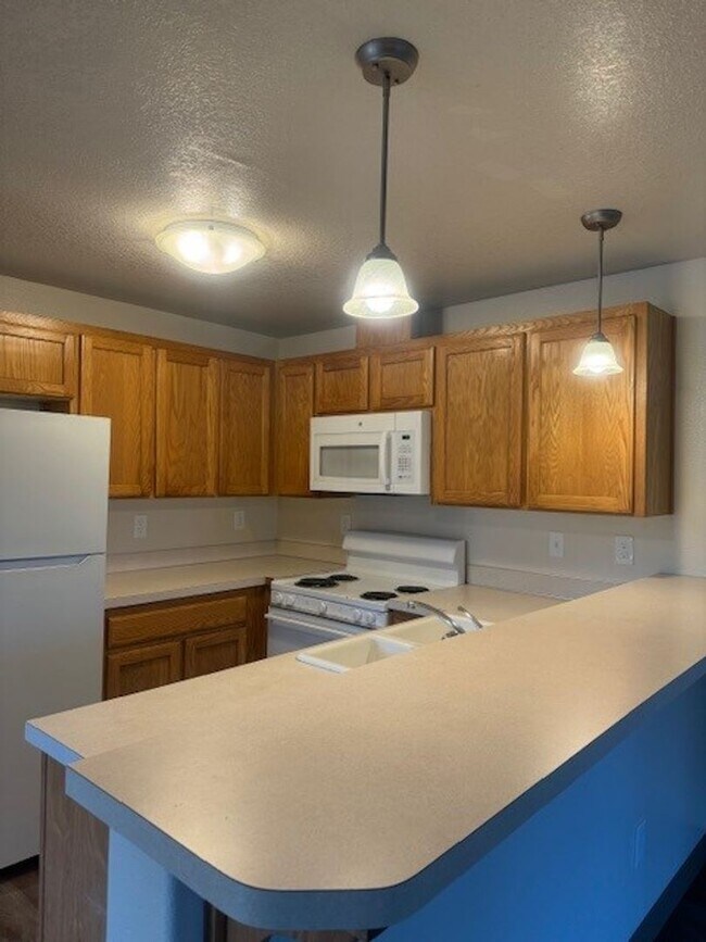 Photo - FREE MONTH OF RENT - 3x1.5 House on Browning