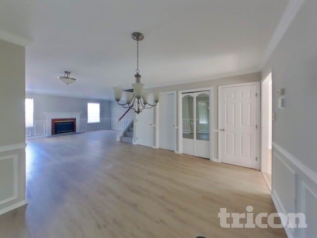 Photo - 2201 Grant Ct