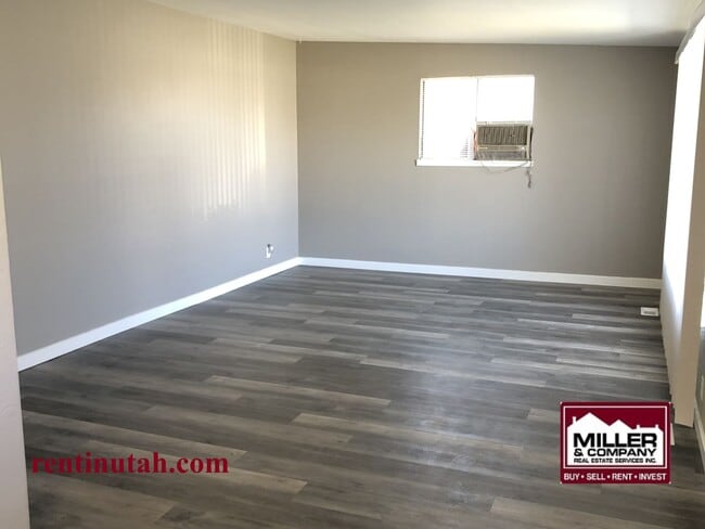 Photo - 1625 Paradise Ln