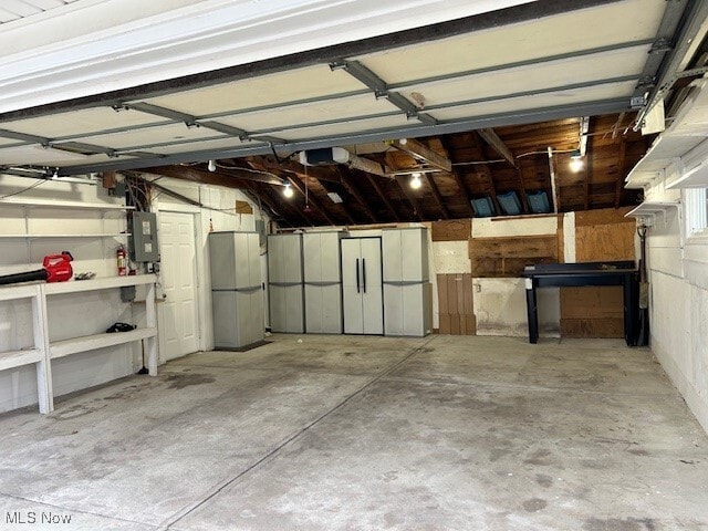 Photo - 121 Larchwood Dr