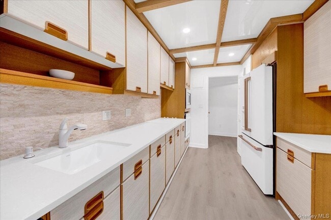 Photo - 500 High Point Dr Unit 412