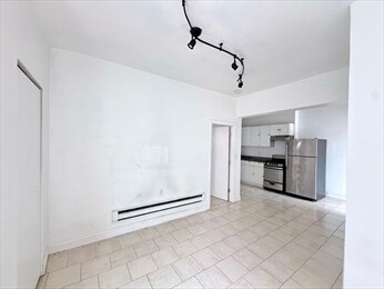 Photo - 853 Harrison Ave Unit 4