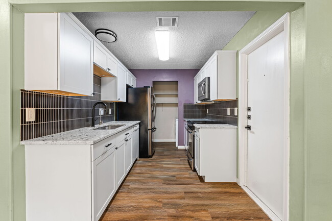 Photo - 12079 Stoney Brg