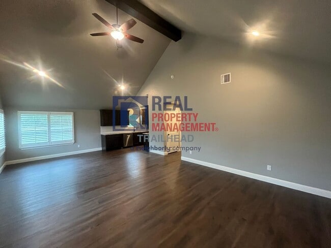 Photo - Attractive 3 Bed 2 Bath Home in Gated Lakeside Community!