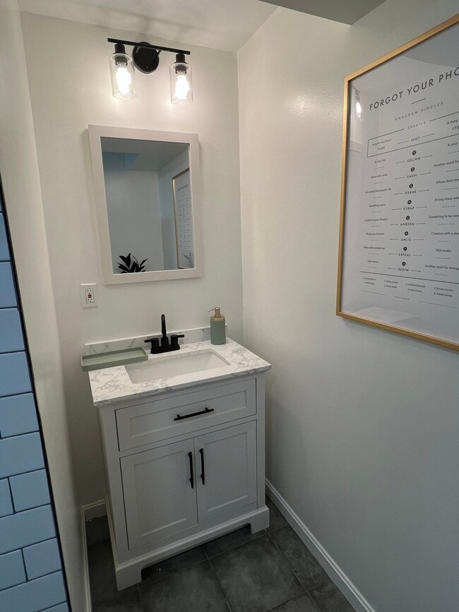 Photo - 6708 Martindale Ct Unit C