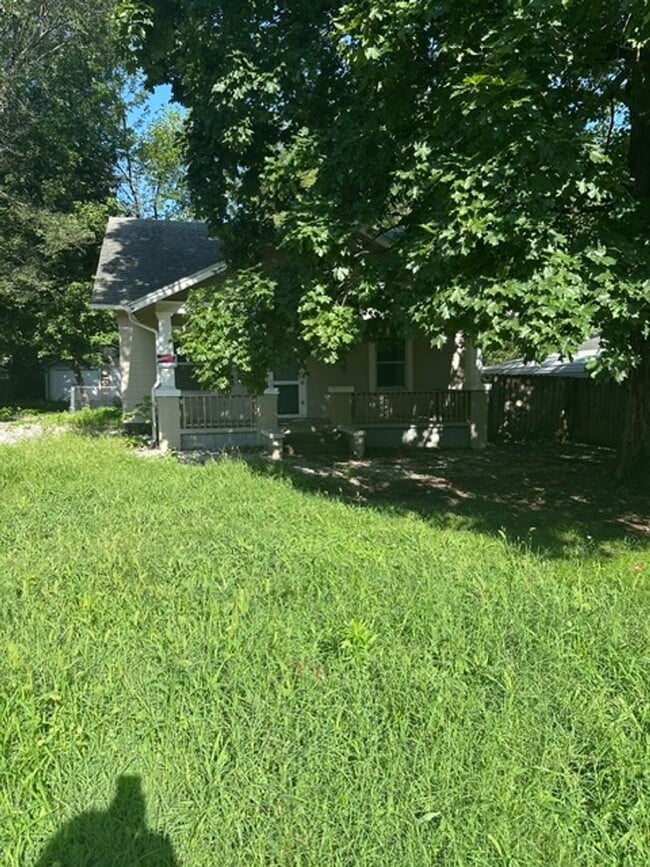 3 Bed 1.5 Bath Home - 3 Bed 1.5 Bath Home