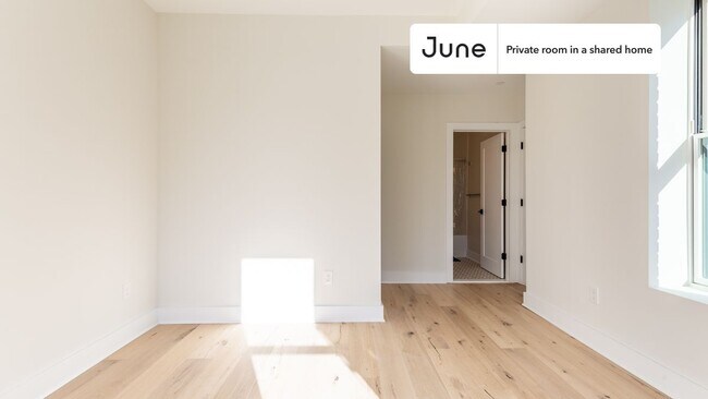 Photo - Room in Shared 2 bed/2.5 bath home Unidad A