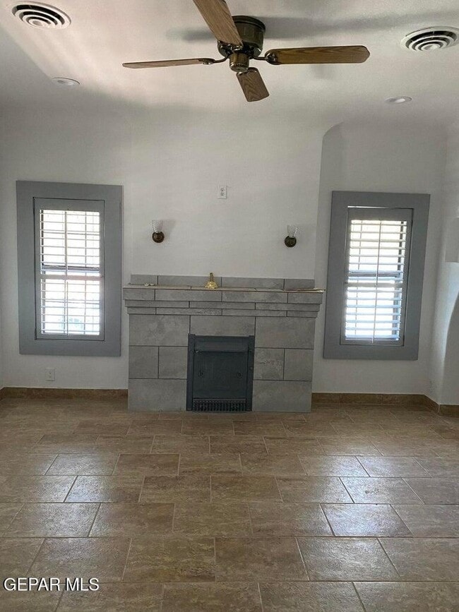 Photo - 4001 Trowbridge Dr