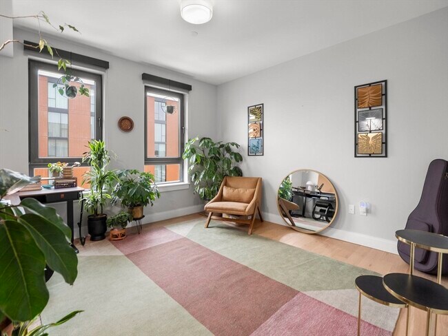 Photo - 9 Central St Unit 402