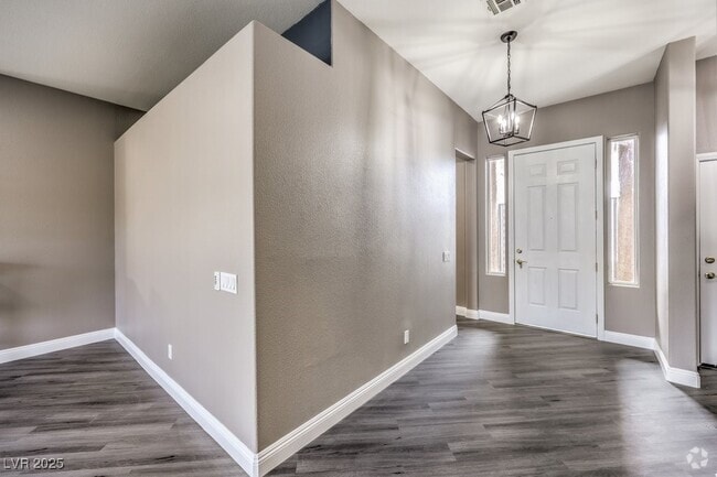 Building Photo - 10575 Regal Stallion Ave Rental