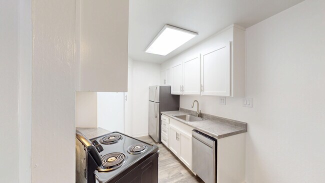 Photo - 1829 Lincoln Ave Unit 312