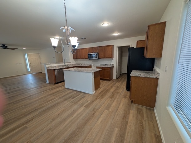 42384 W Bunker Dr