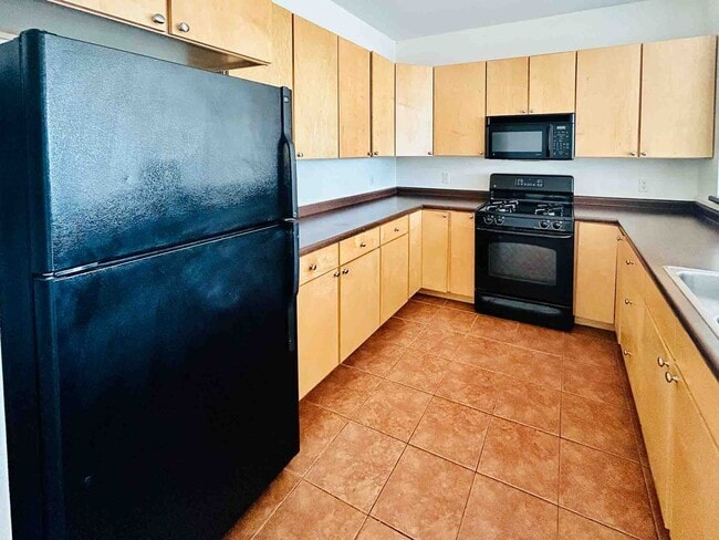 Photo - 410 Farrell St Unit #408