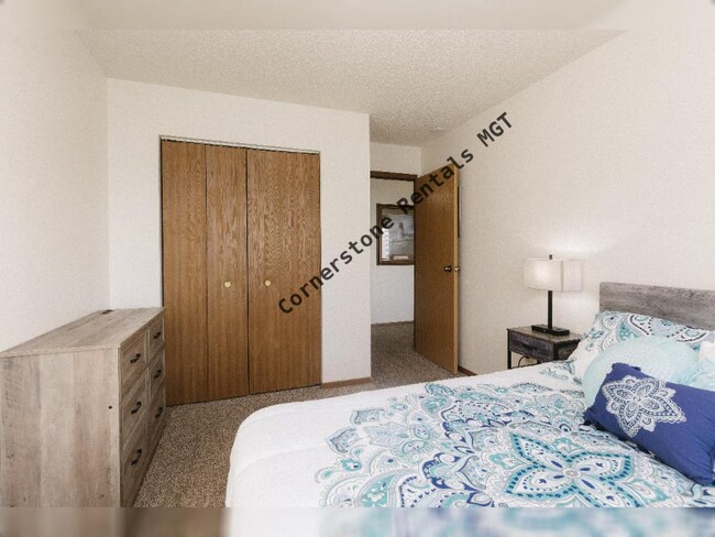 Photo - 1401 12th St E Unidad 11