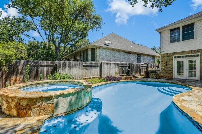 Photo - 9934 Barbrook Dr