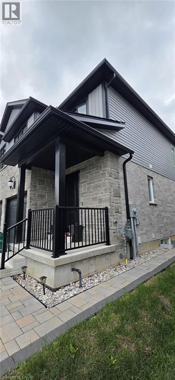 Photo - 1156 Swan St