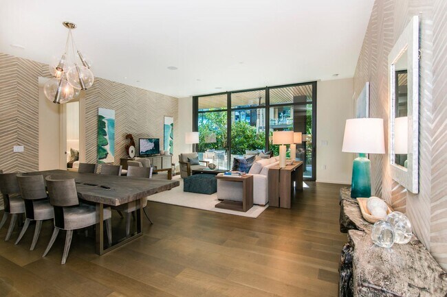 Building Photo - Park Lane Garden Suite Unit 3303