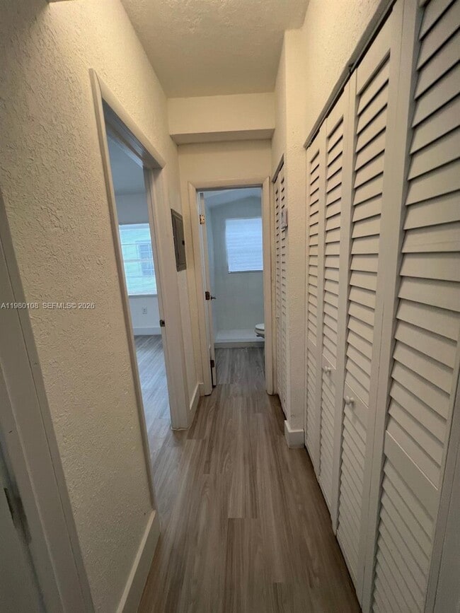 Photo - 1900 Calais Dr Unit 1904