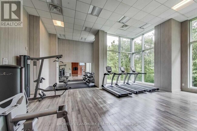 Photo - 8763 Bayview Ave Unit 236