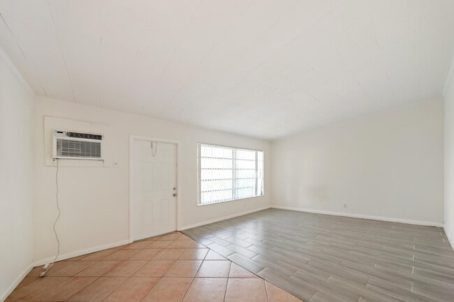 Photo - 710 N K St Unit 203