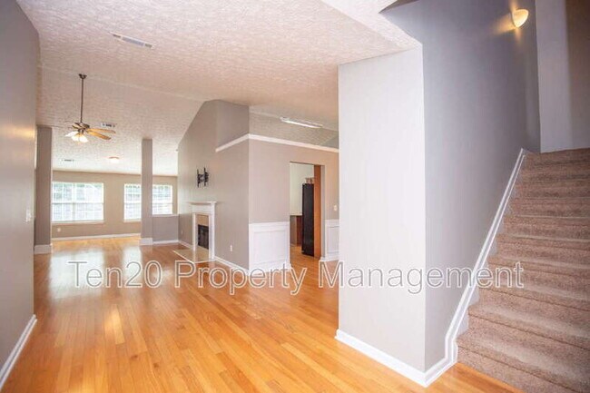 Photo - 6 Woodmere Ct