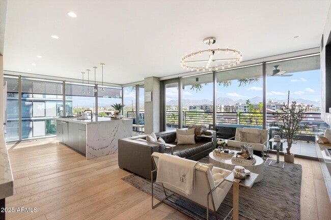 Building Photo - 7180 E Kierland Blvd Unit 408