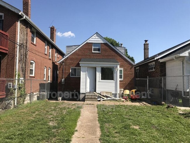 Photo - 4737 Plover Ave