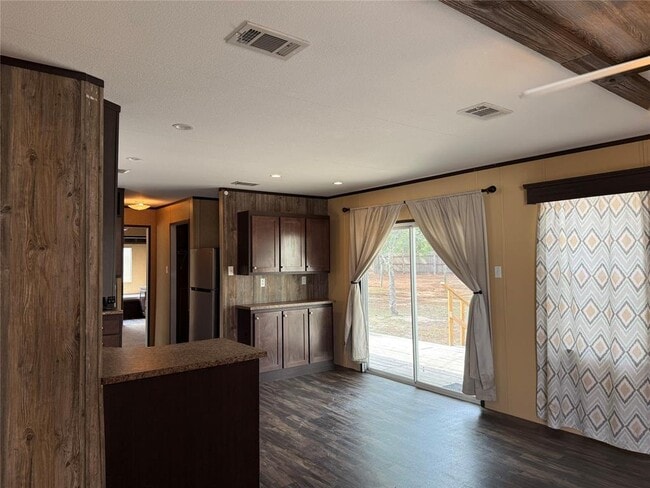 Photo - 172 Old Potato Rd