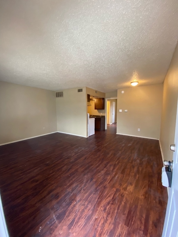 Photo - 514 S Bois D Arc Ave