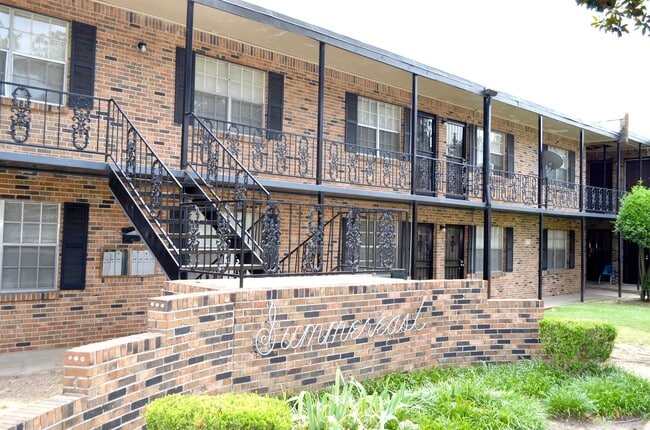 Photo - The Summereast