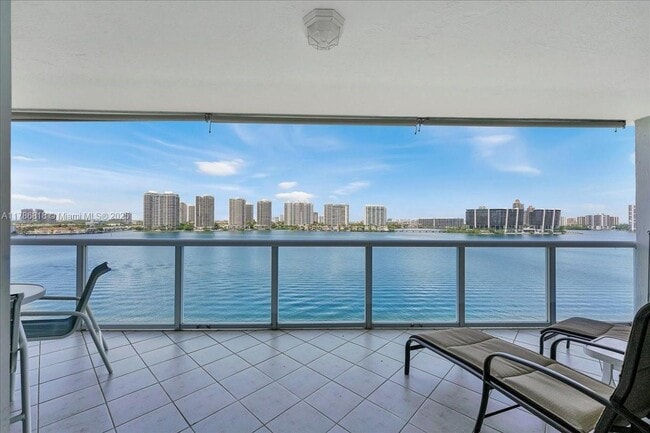 Building Photo - 17700 N Bay Rd Unit 1010 Rental
