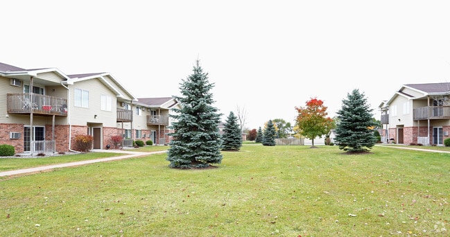 Grand Avenue Luxury Apartment Homes