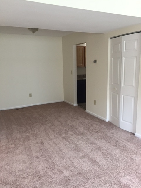 2 Bedroom Dining Area