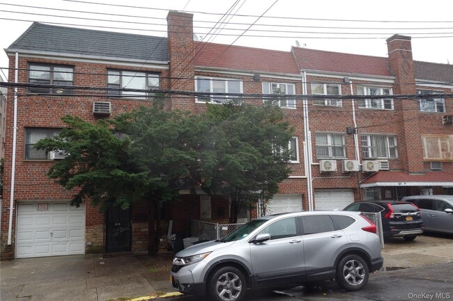 Building Photo - 41-17 147th St Unit 3FL
