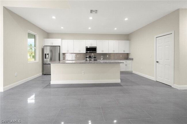 Photo - 1043 Albert Ave