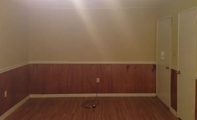 Photo - 1325 Woody Dr