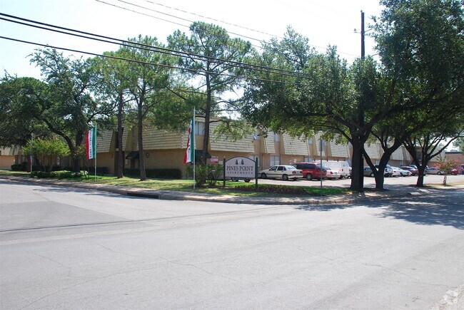 Photo - Vista Del Lago