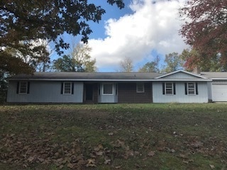 Photo - Great home with lots of extras!