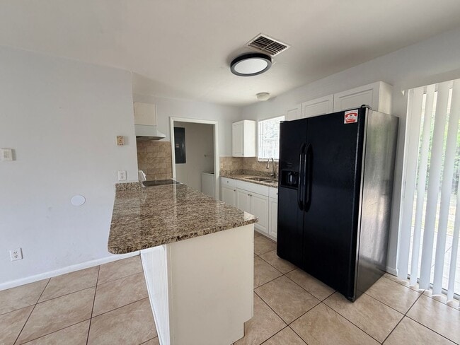 Photo - 2433/2435 Lola Avenue S Unit 2433