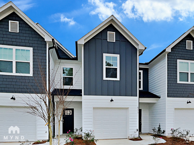 Building Photo - 6171 Redan Overlook Rental