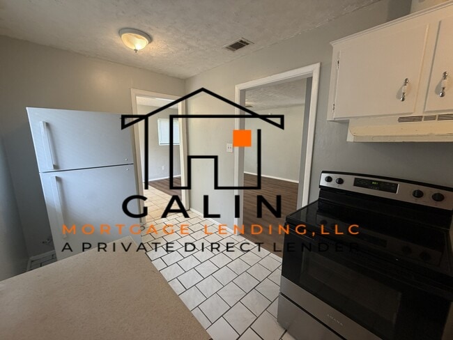 Photo - 1524 Cathy St