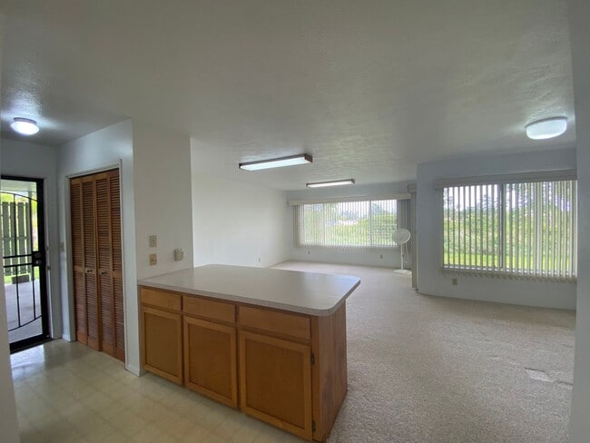 15-1521 26th Ave