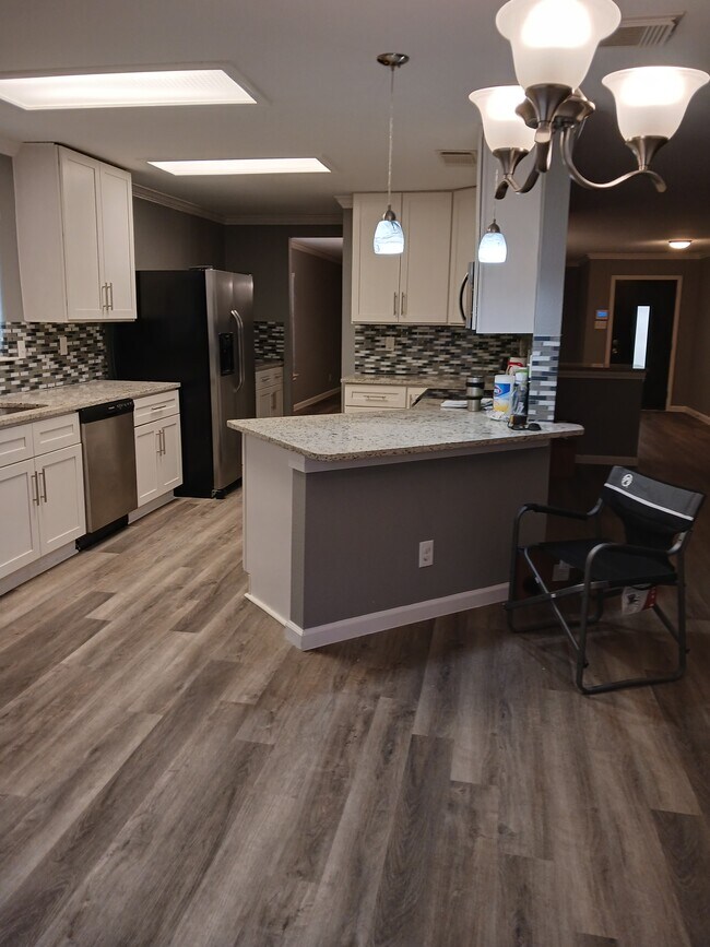 Photo - 7510 Legend Rock