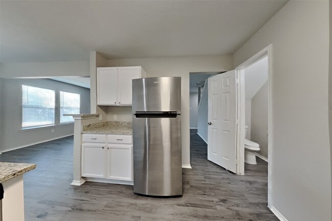 Photo - 4023 Sand Ripple Ln