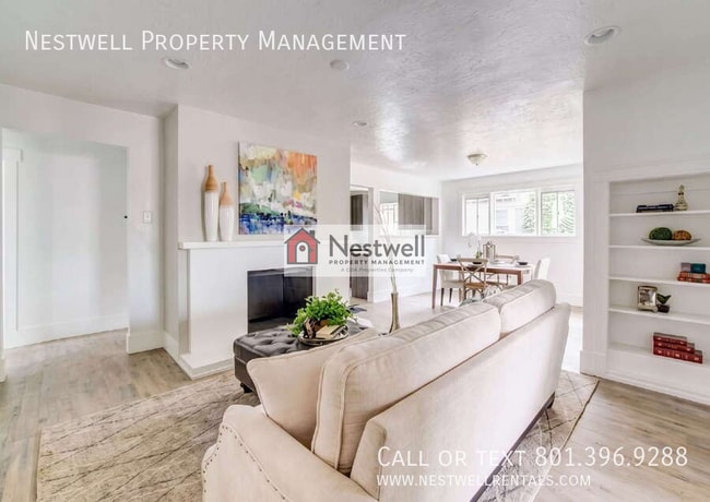 Photo - 2689 Highland Dr