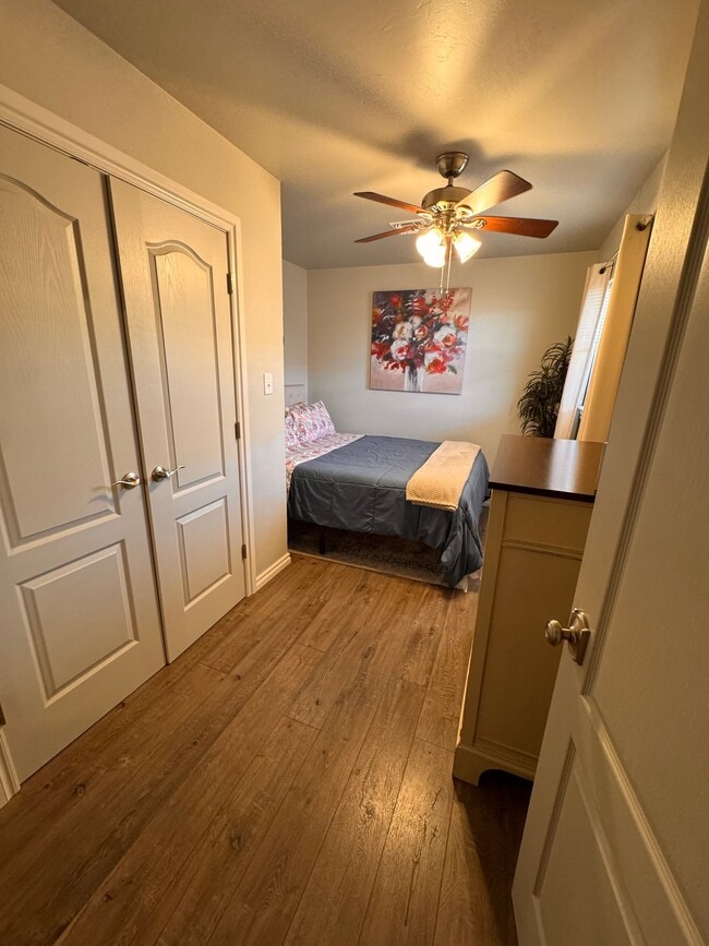 Photo - 1207 W Gore Blvd Unit 15