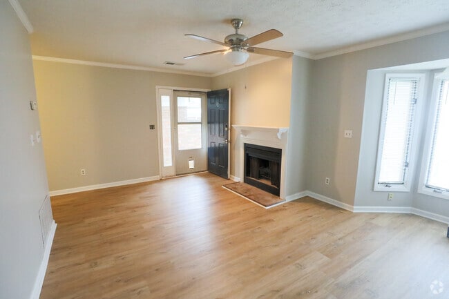 Building Photo - 2790 Country Ct SE Rental