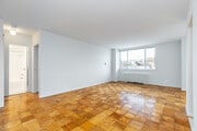 1BR, 1BA - 845SF